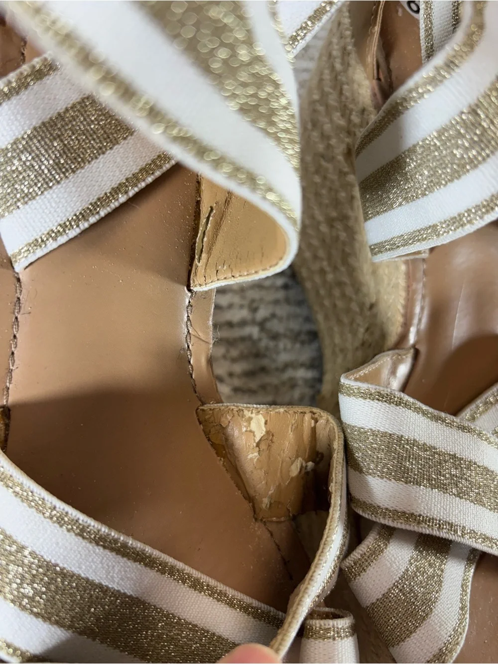 Tommy Hilfiger Women's Size 8.5 Gold Multi Texture Theia Espadrille Wedge Sandal